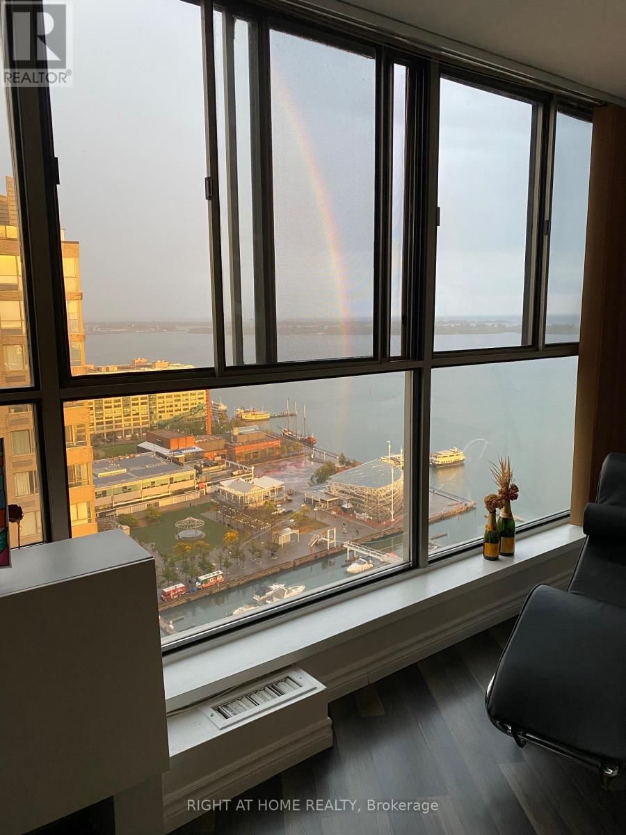 3008 - 270 QUEENS QUAY WEST Image 6