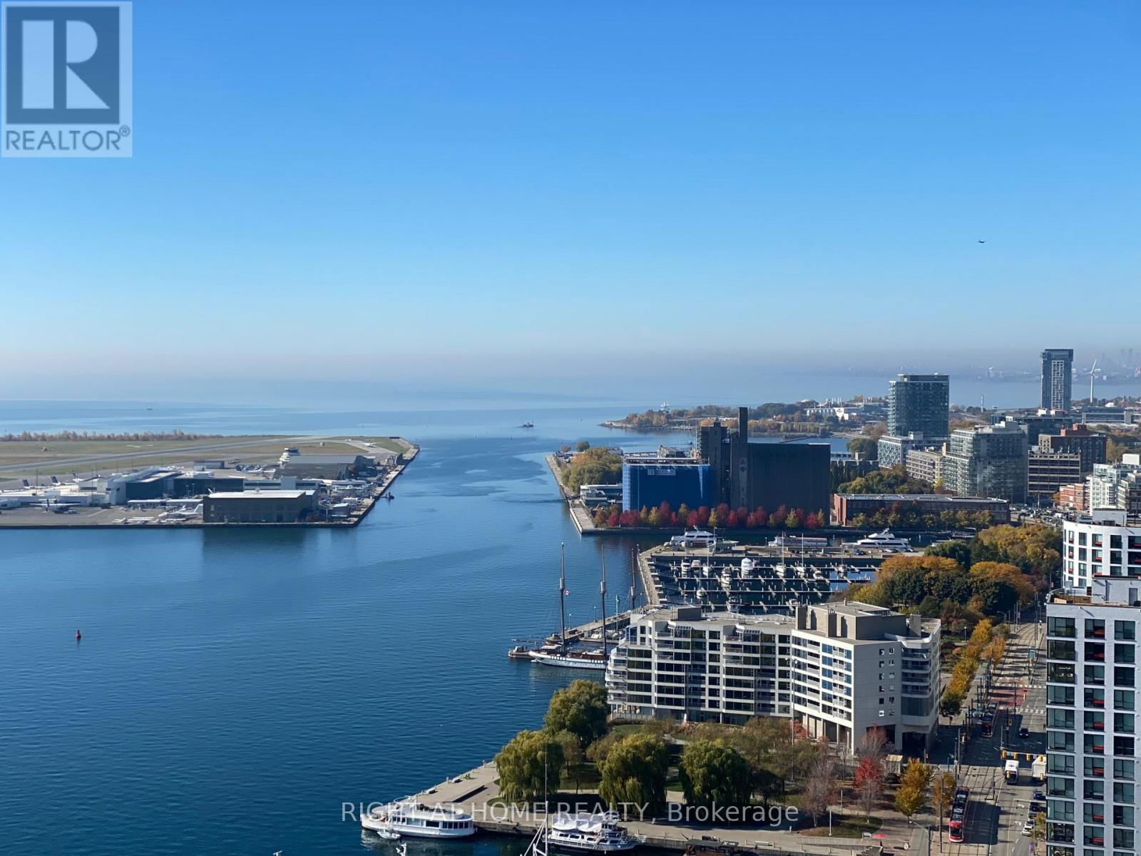 3008 - 270 QUEENS QUAY WEST Image 7