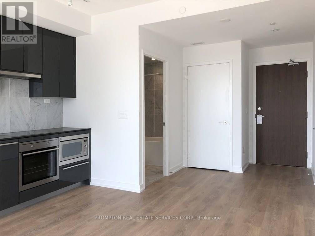 3807 - 115 MCMAHON DRIVE Image 3