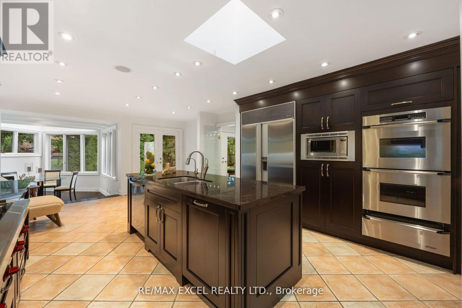 62 WIMPOLE DRIVE Image 17