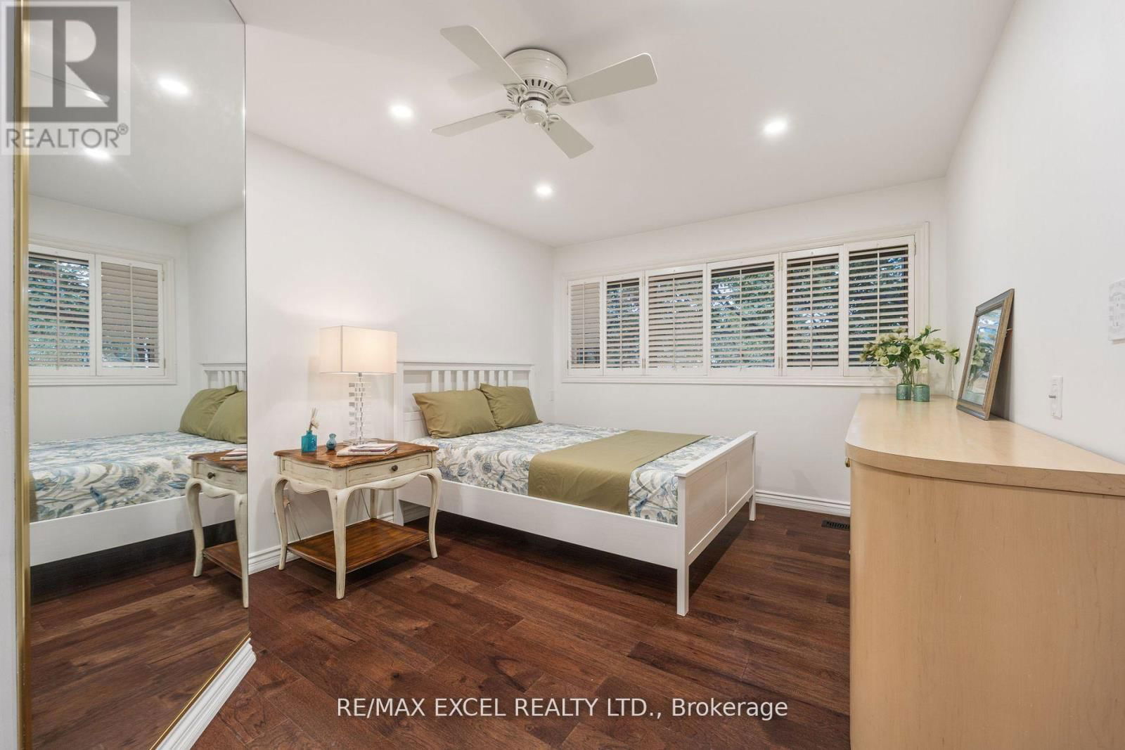 62 WIMPOLE DRIVE Image 26