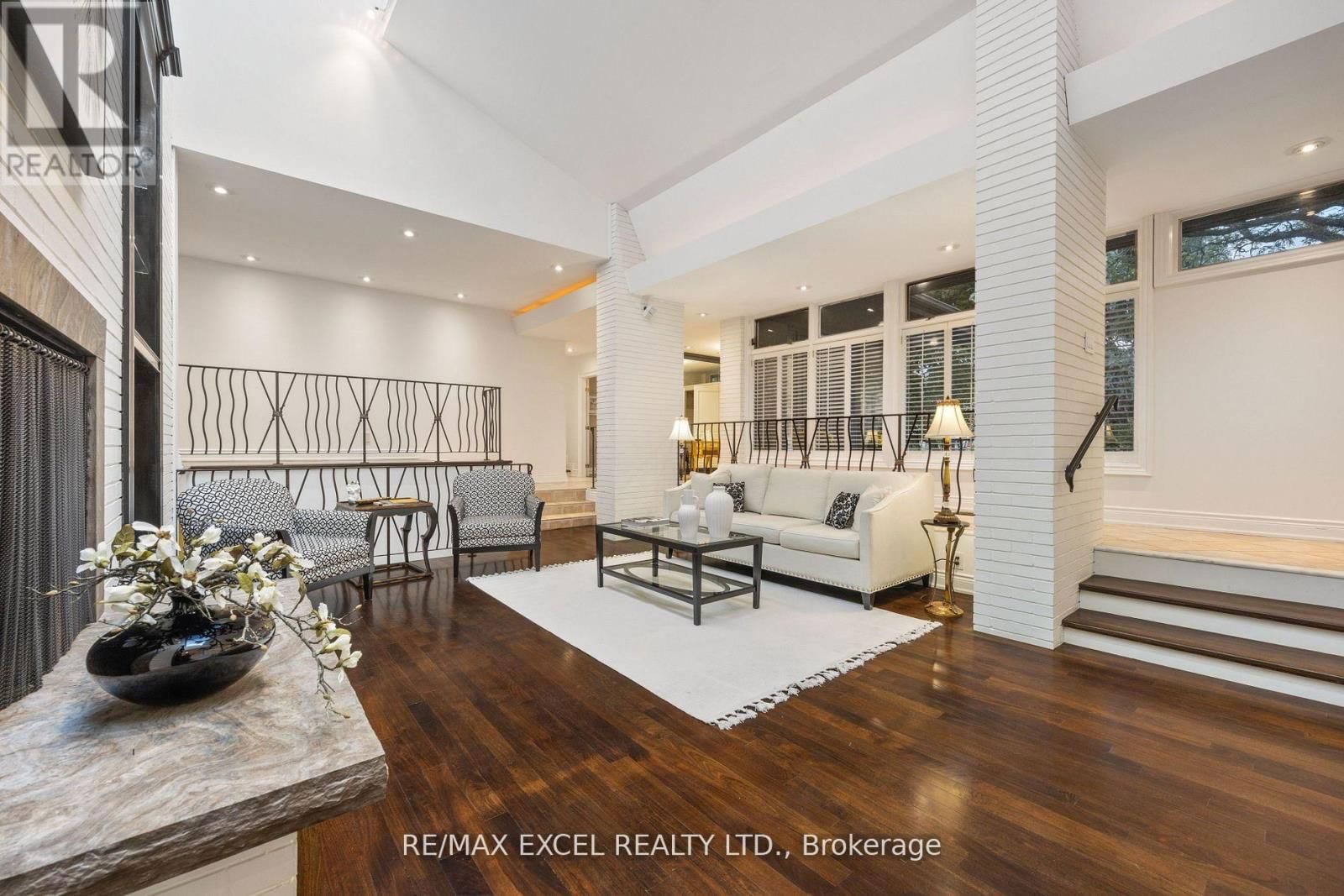 62 WIMPOLE DRIVE Image 9