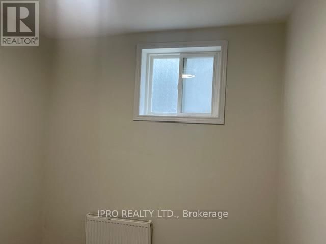 Apt 1 - 442 QUEEN STREET WEST Image 8
