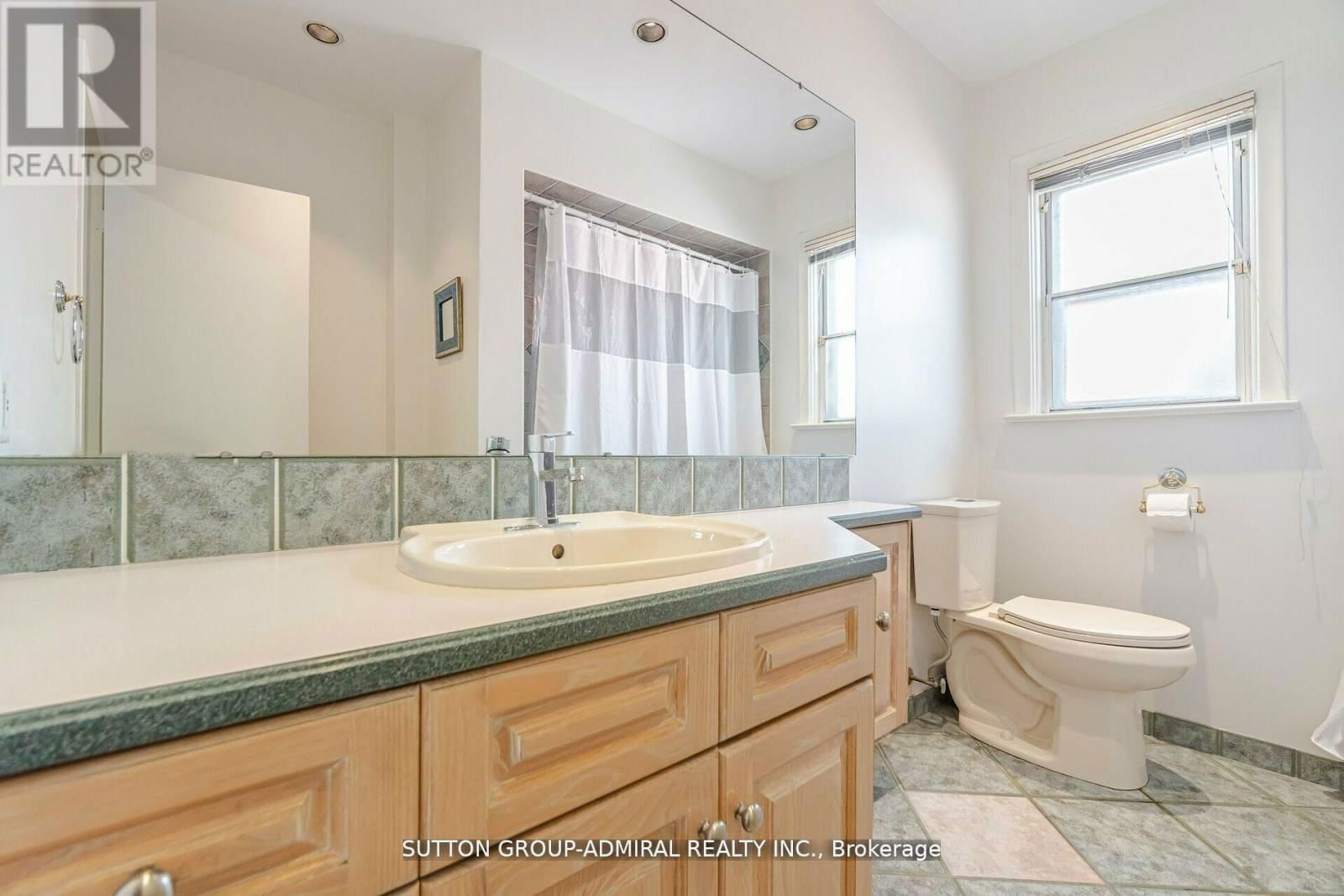 23 VINCI CRESCENT Image 19