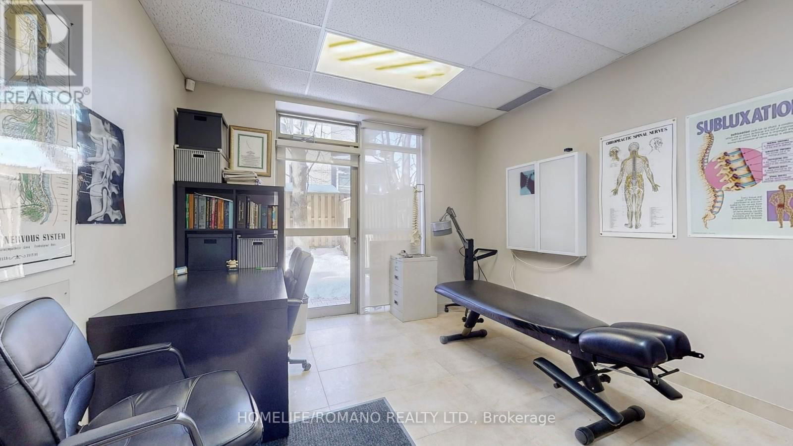 C3 - 800 SHEPPARD AVENUE WEST Image 17