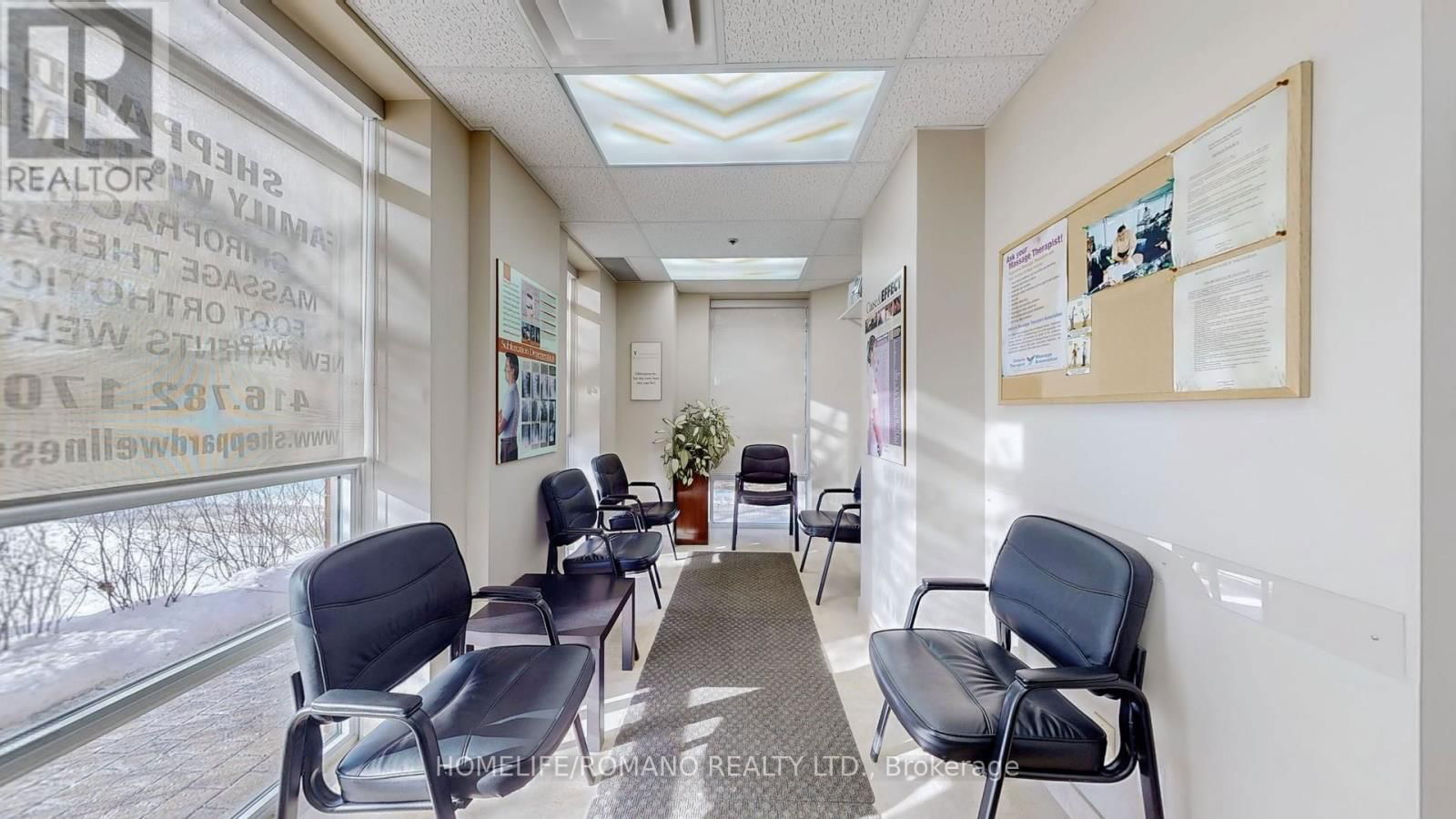 C3 - 800 SHEPPARD AVENUE WEST Image 8