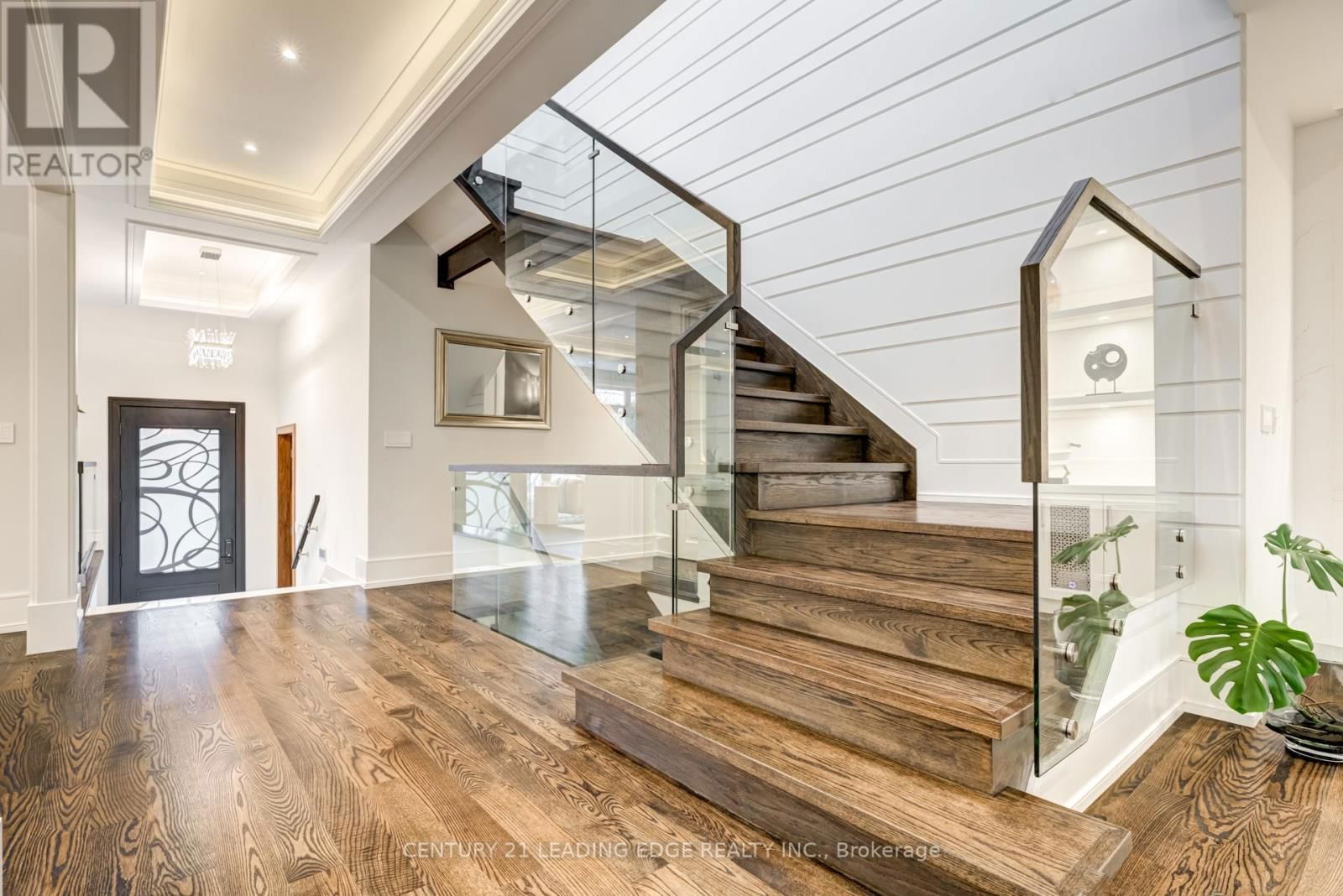 179 BURNDALE AVENUE Image 24