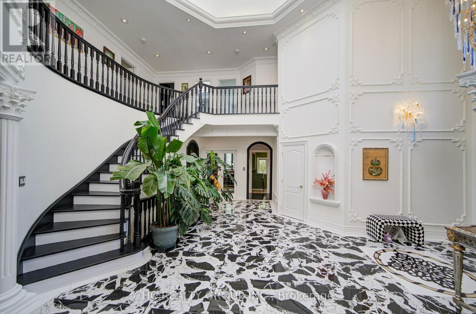 156 BURBANK DRIVE Image 5