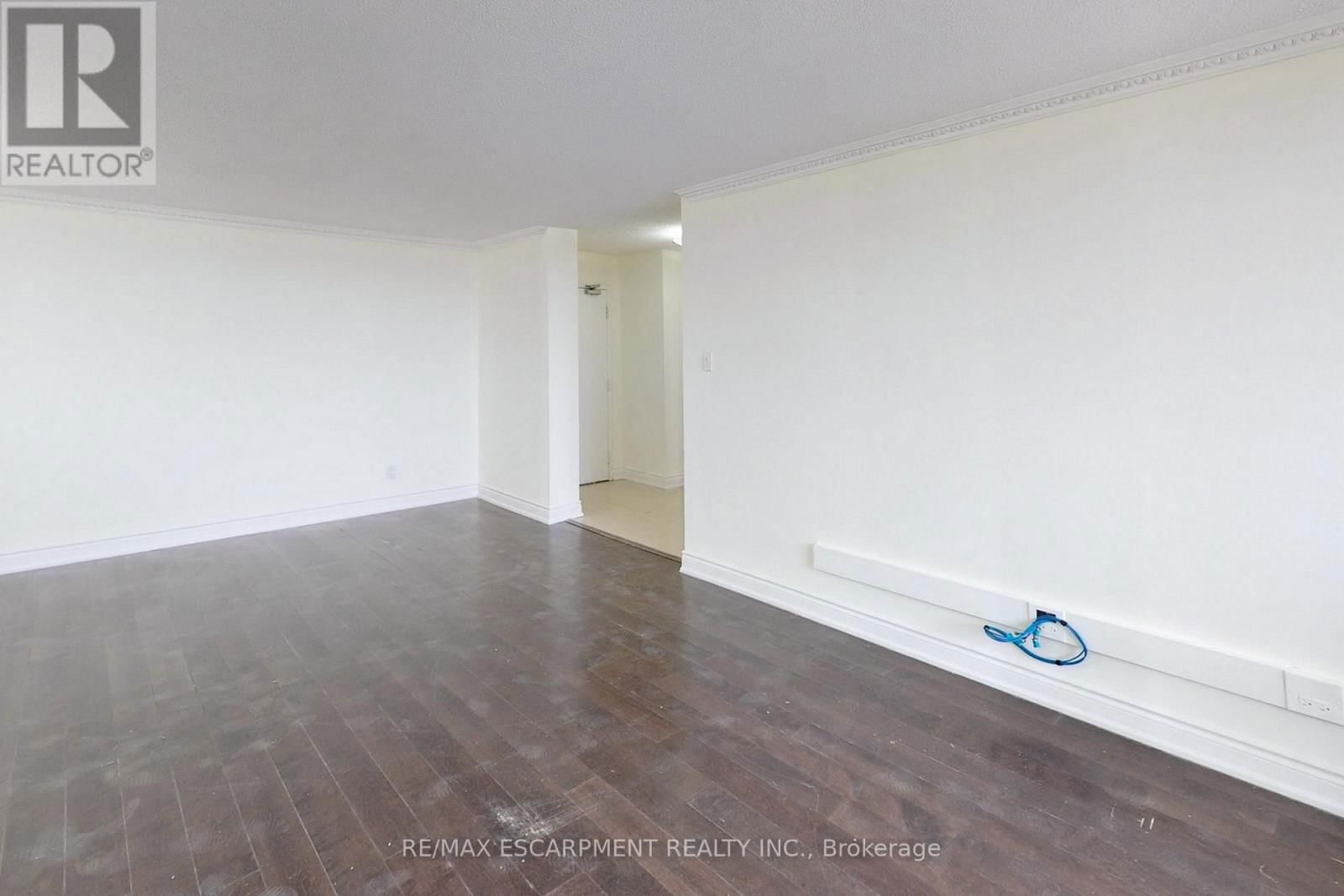 605 - 133 TORRESDALE AVENUE Image 13
