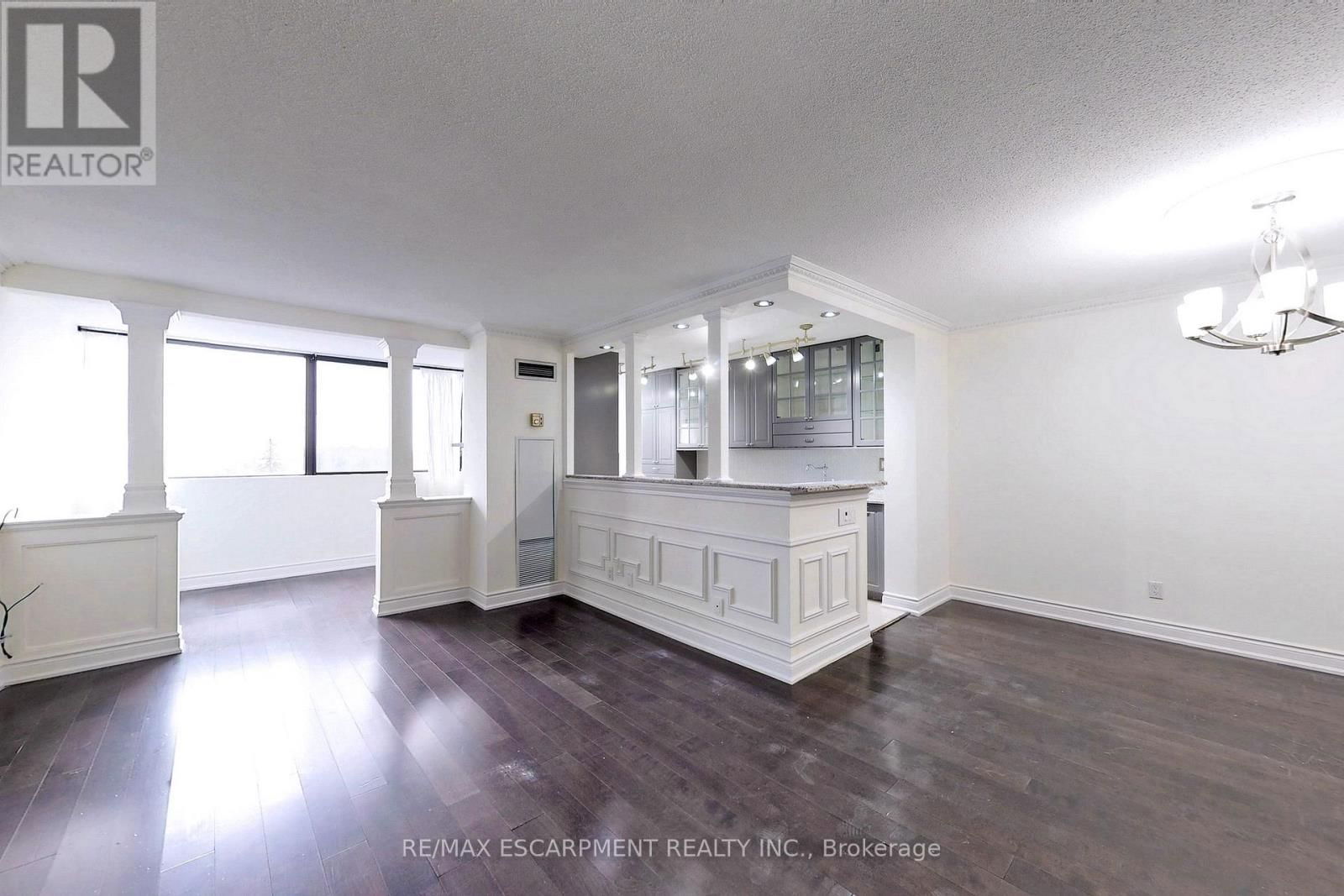 605 - 133 TORRESDALE AVENUE Image 14