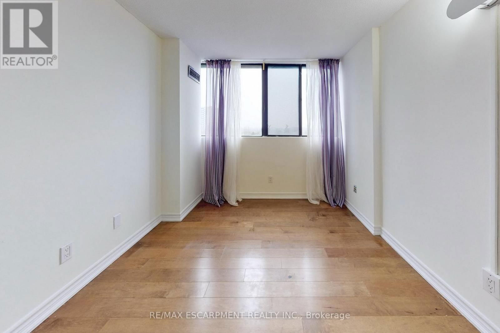 605 - 133 TORRESDALE AVENUE Image 26