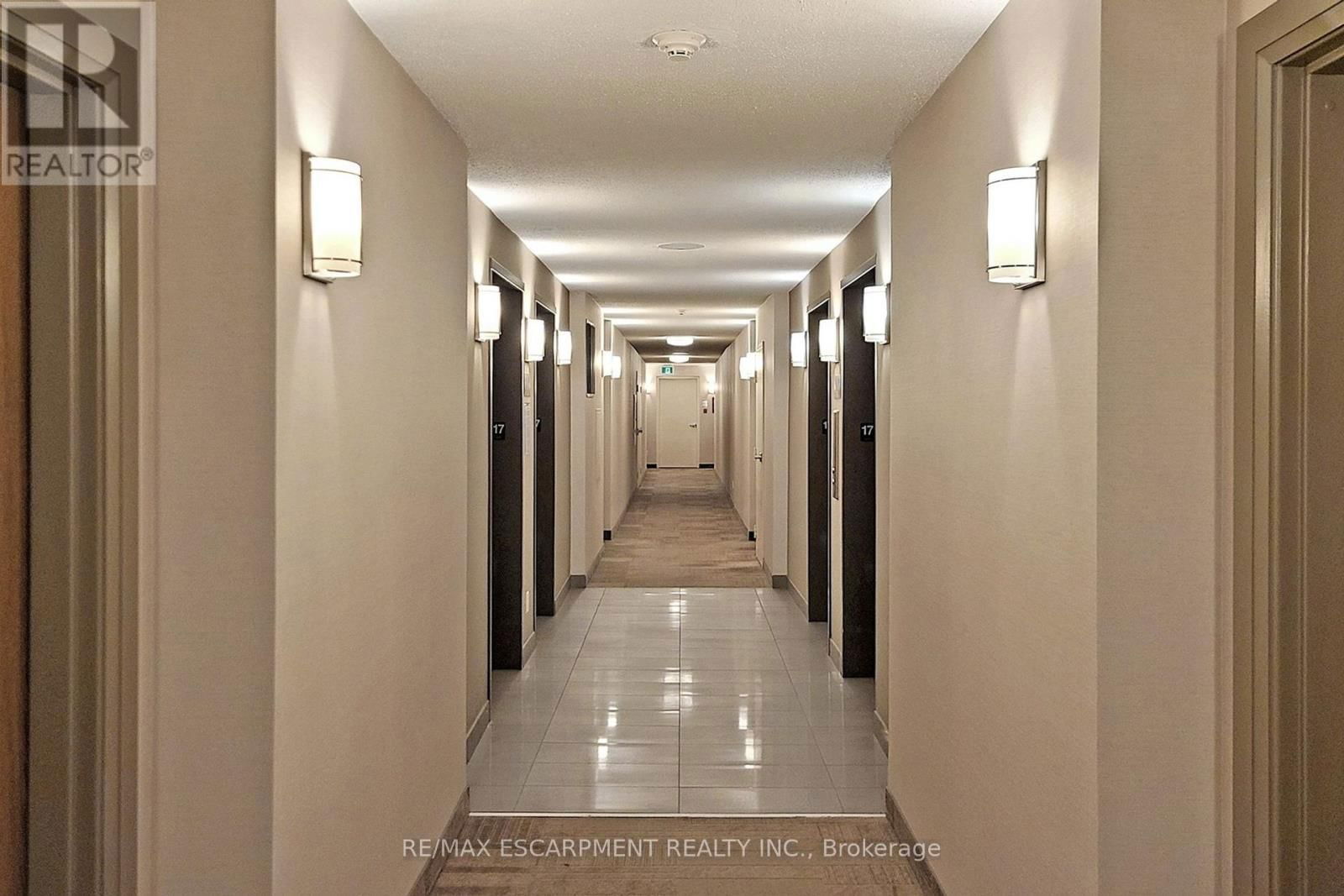 605 - 133 TORRESDALE AVENUE Image 6