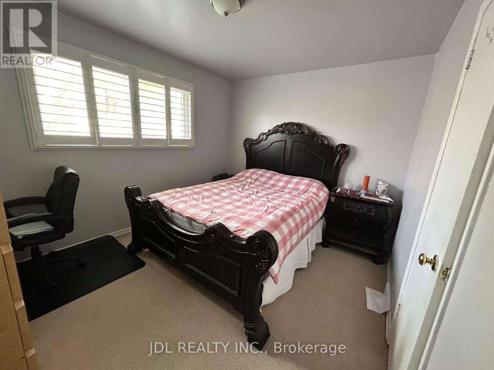 8 LYNCH ROAD Image 3