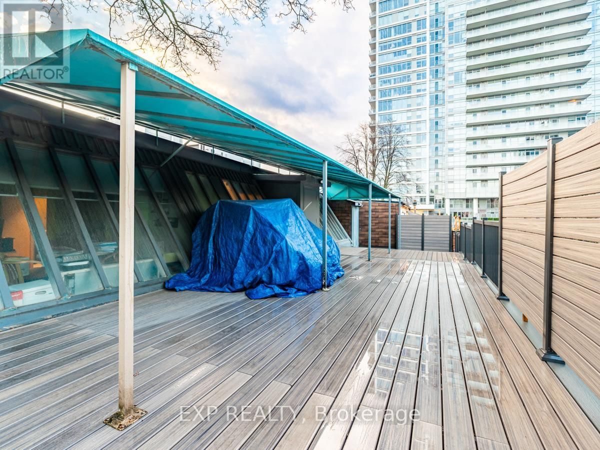 188 AVENUE ROAD Image 13