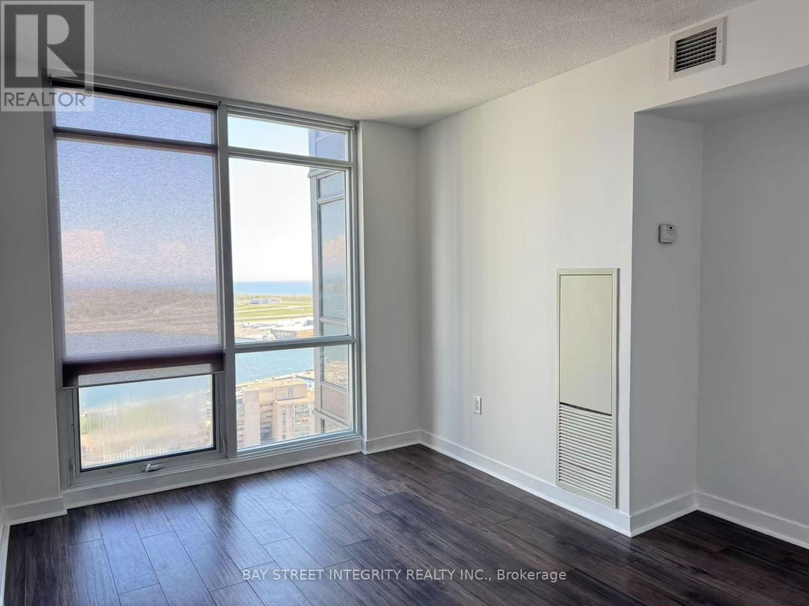 3511 - 15 FORT YORK BOULEVARD Image 5
