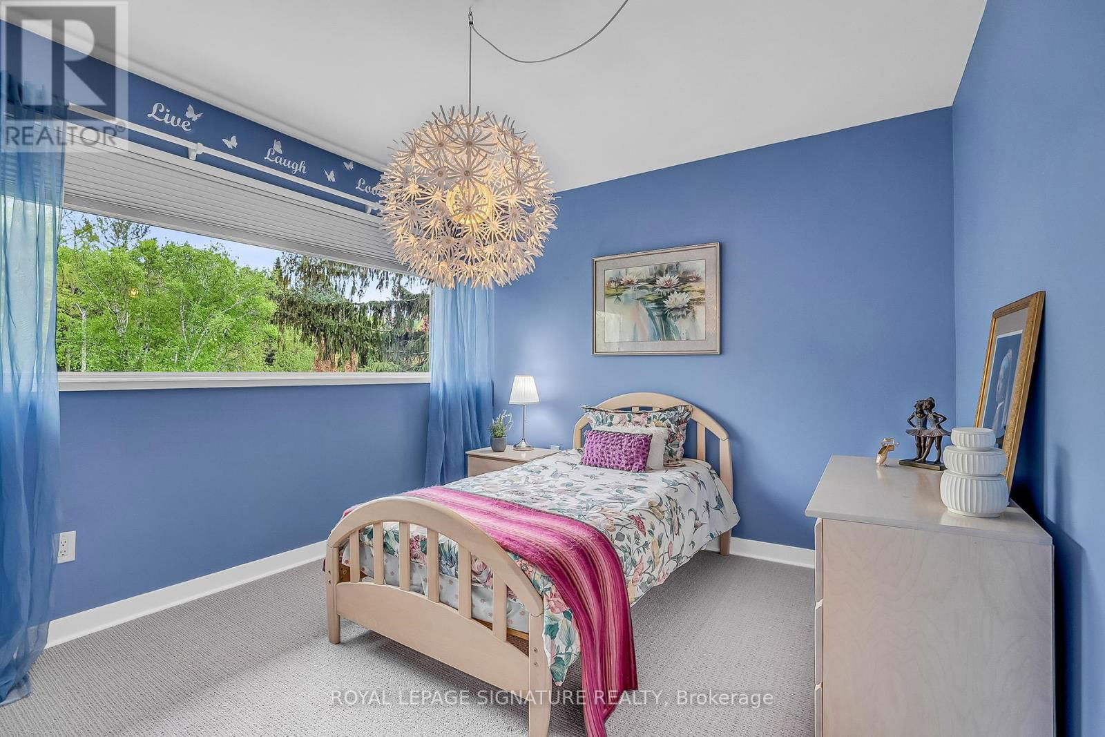 8 SILVERDALE CRESCENT Image 22