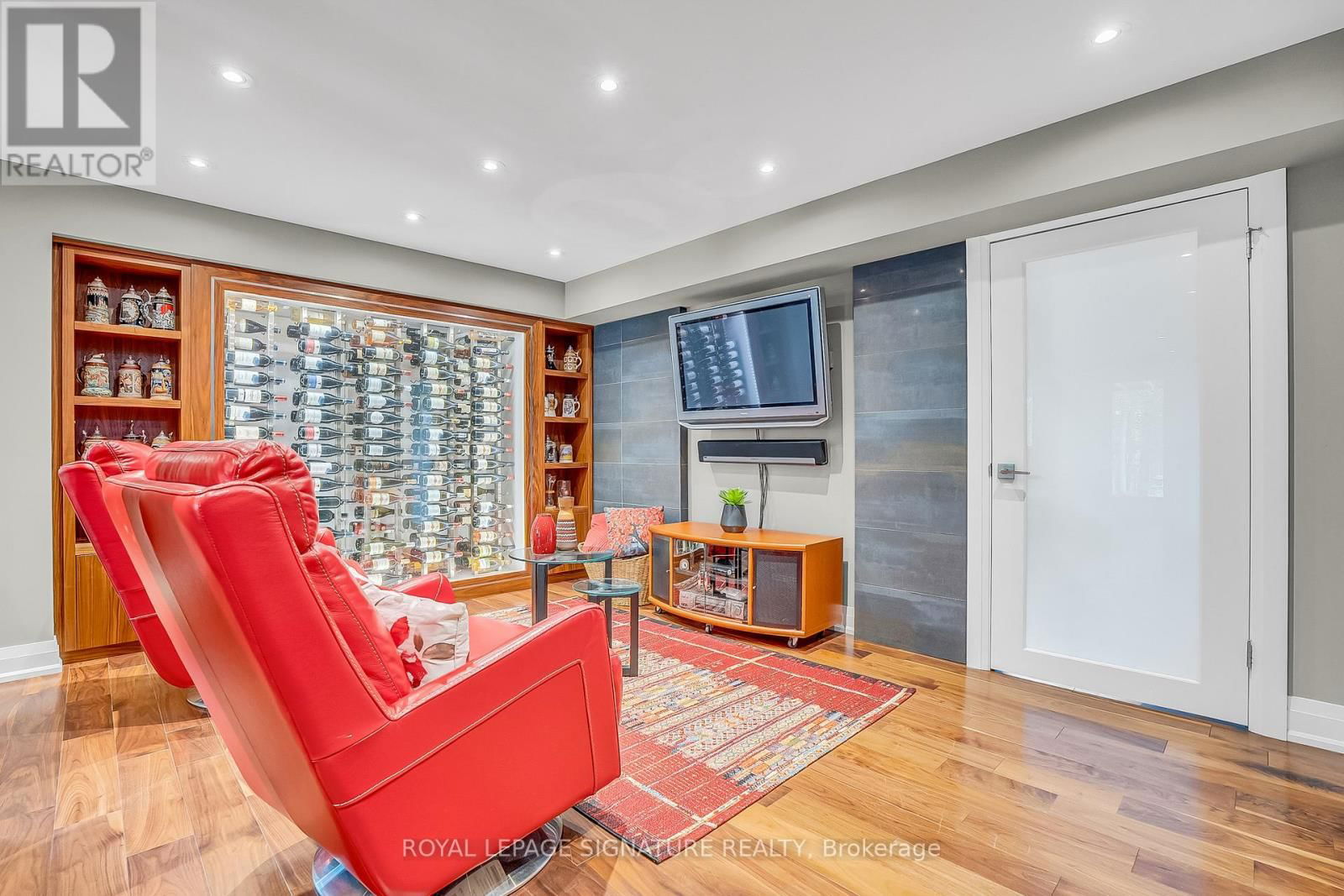8 SILVERDALE CRESCENT Image 31