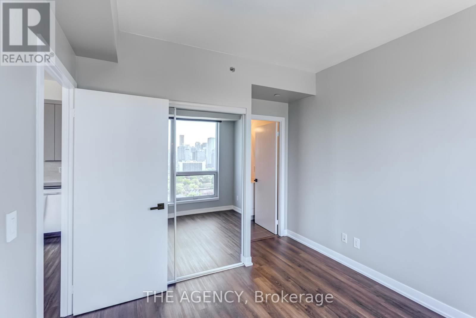 2009 - 225 SACKVILLE STREET Image 12