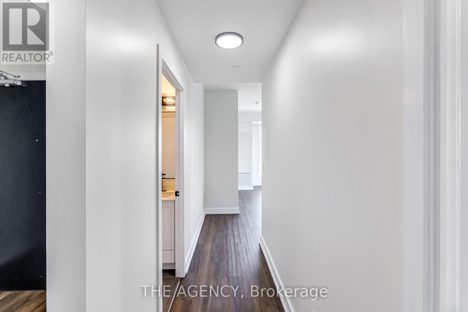 2009 - 225 SACKVILLE STREET Image 17