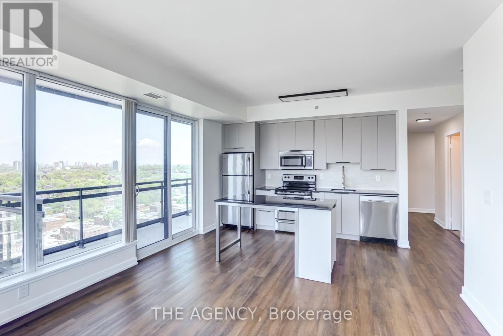 2009 - 225 SACKVILLE STREET Image 4