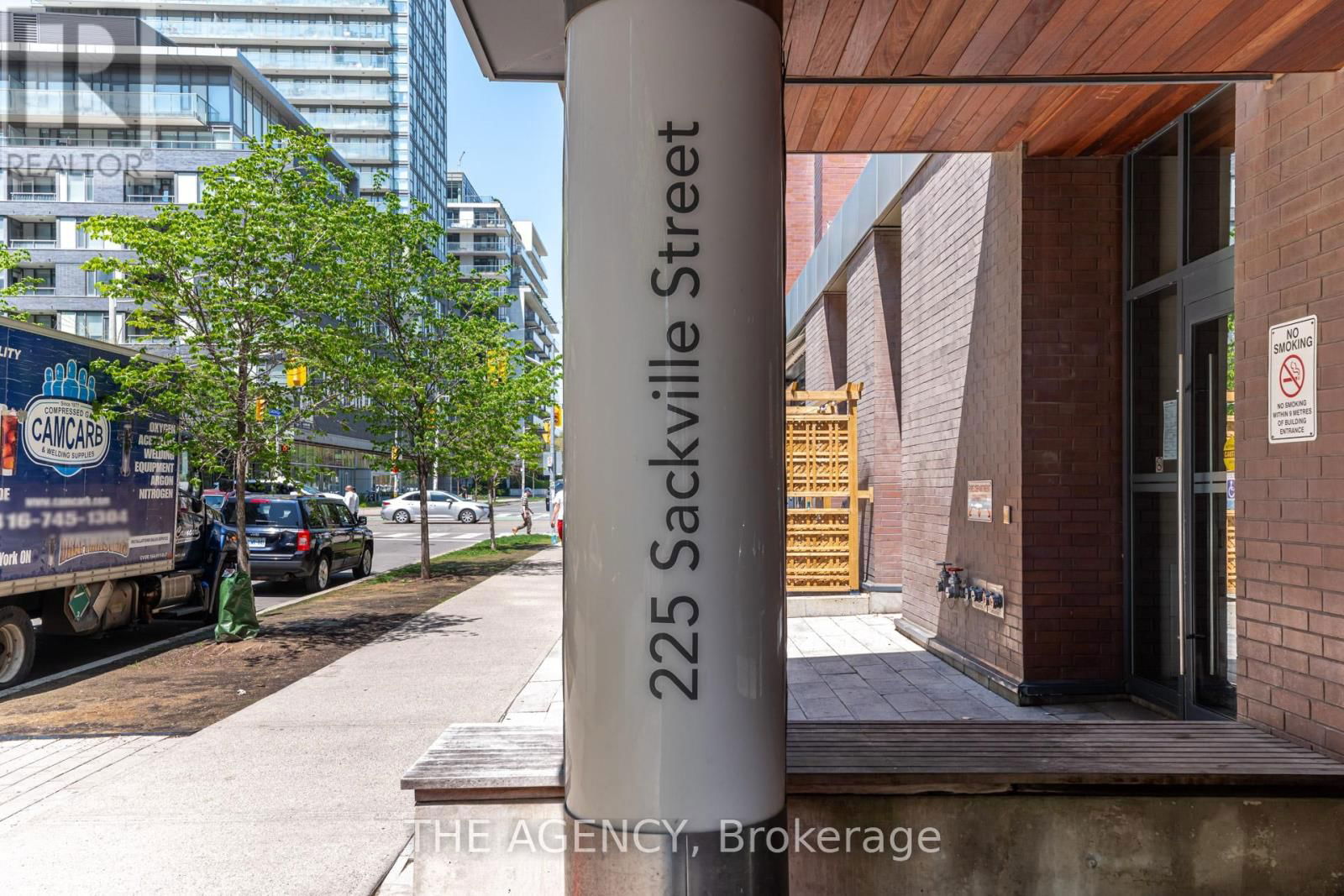 2009 - 225 SACKVILLE STREET Image 40