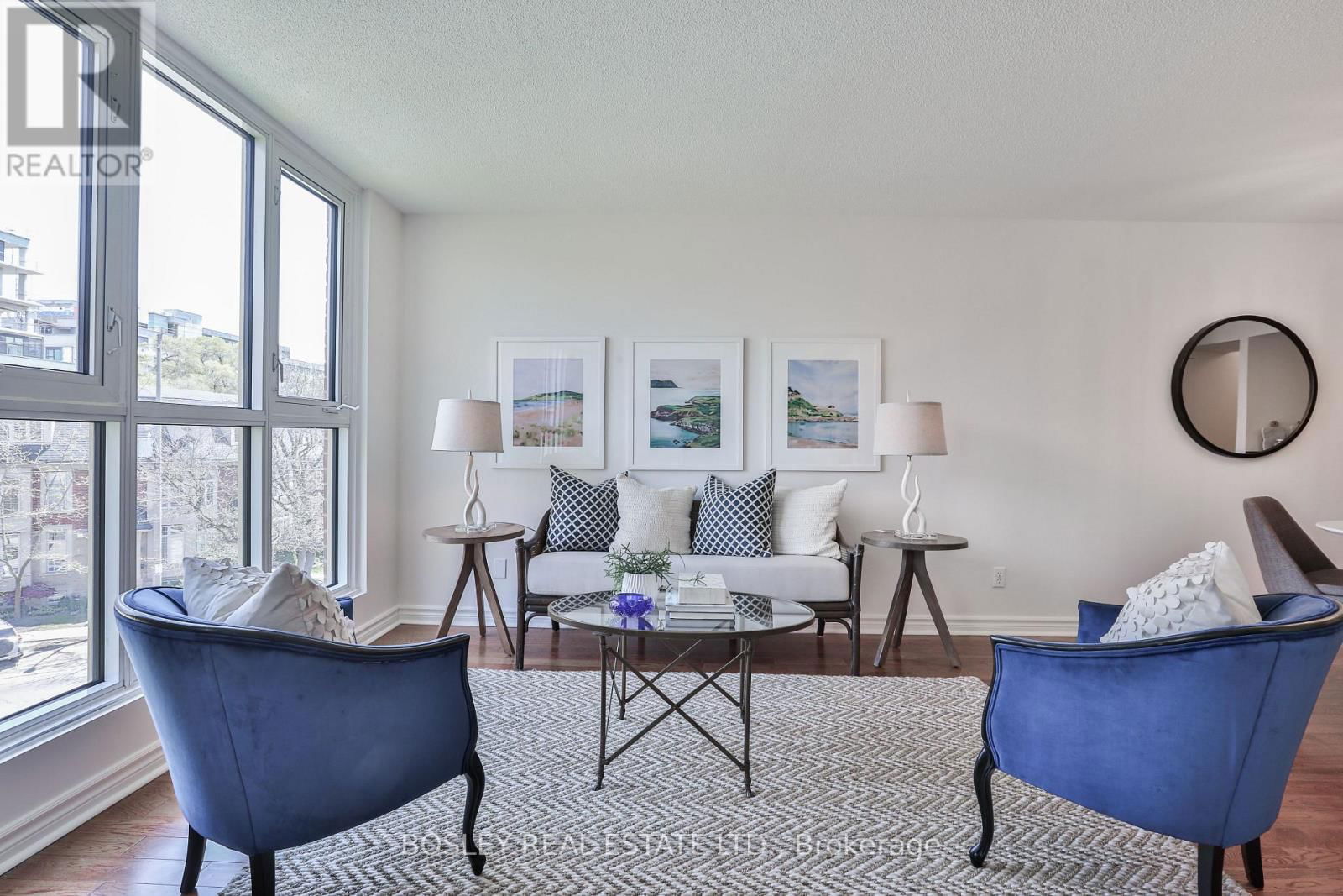 402 - 356 MCRAE DRIVE Image 1