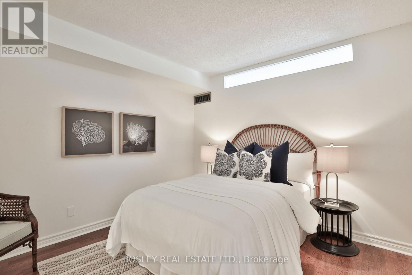 402 - 356 MCRAE DRIVE Image 30