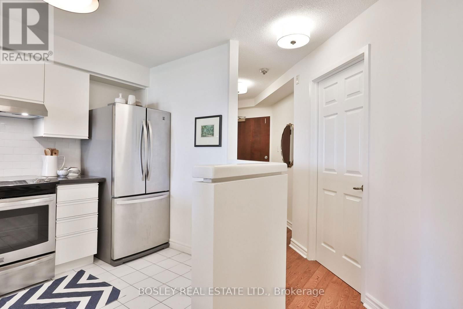 402 - 356 MCRAE DRIVE Image 5