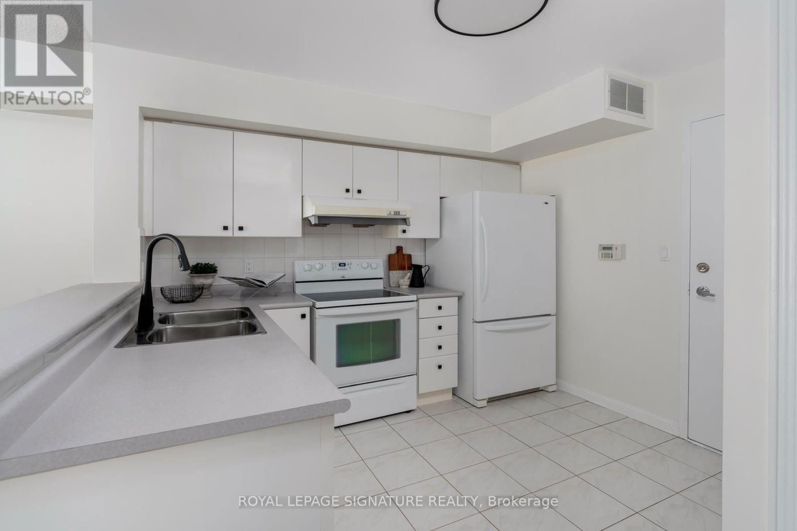 617 GRANDVIEW WAY Image 12