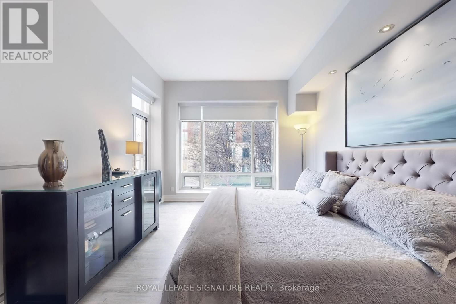 102E Upper - 500 QUEENS QUAY WEST Image 12