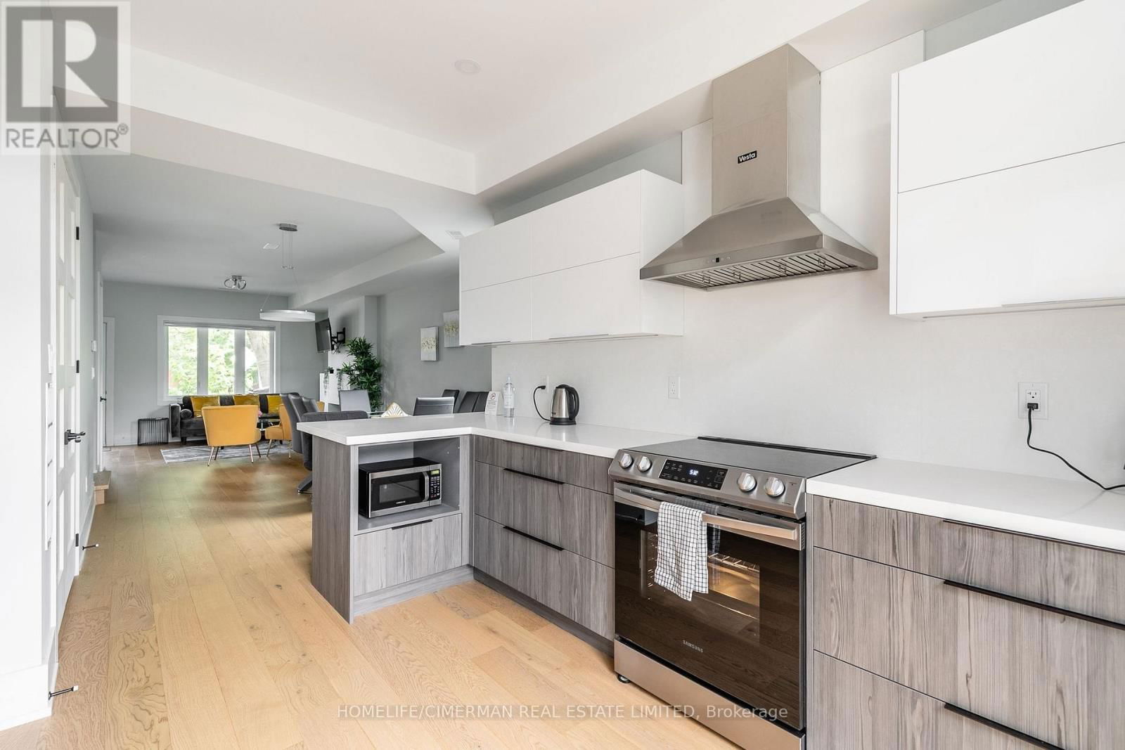 223 MANNING AVENUE Image 12