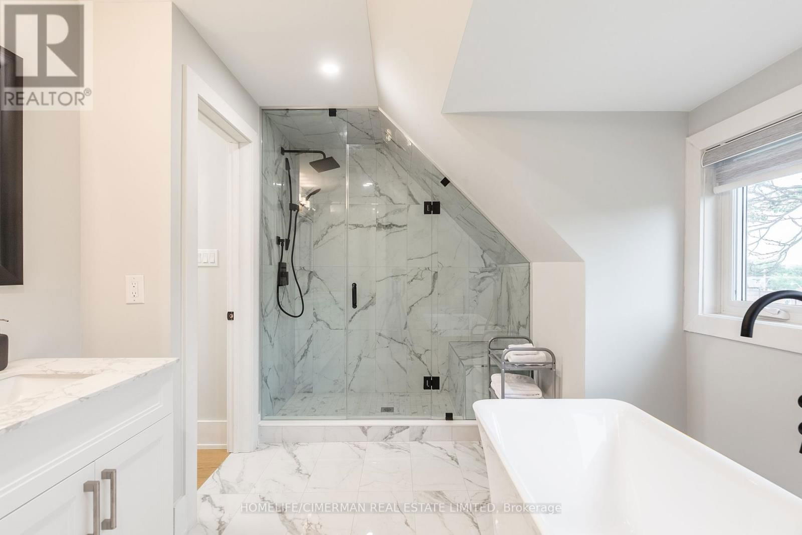 223 MANNING AVENUE Image 21