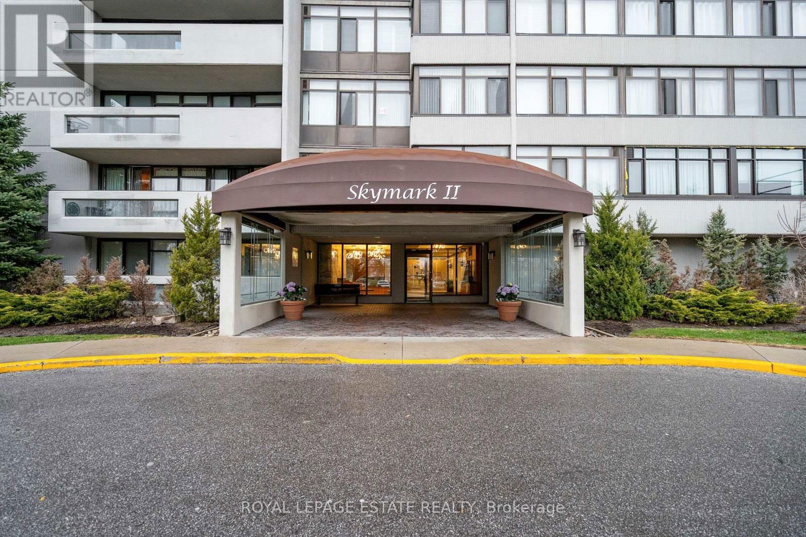 901 - 1555 FINCH AVENUE EAST Image 38