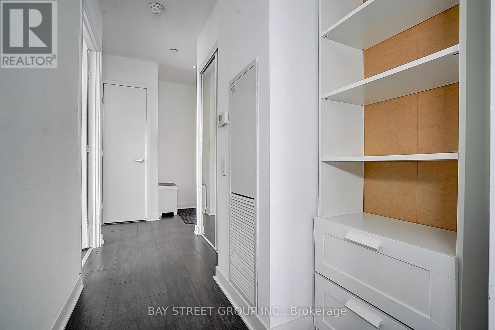 2903 - 15 GRENVILLE STREET Image 12