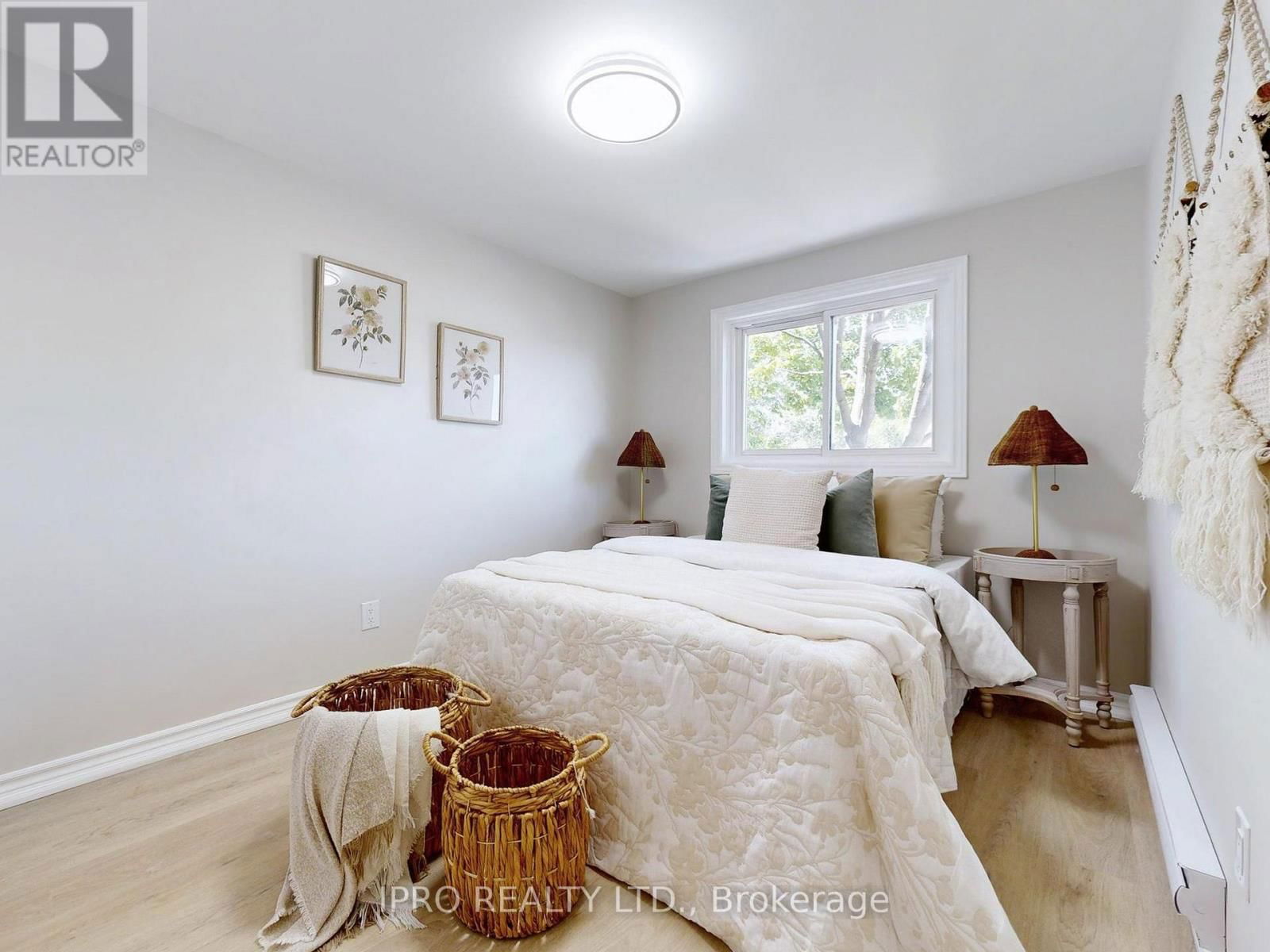 61 PLUM TREE WAY Image 15