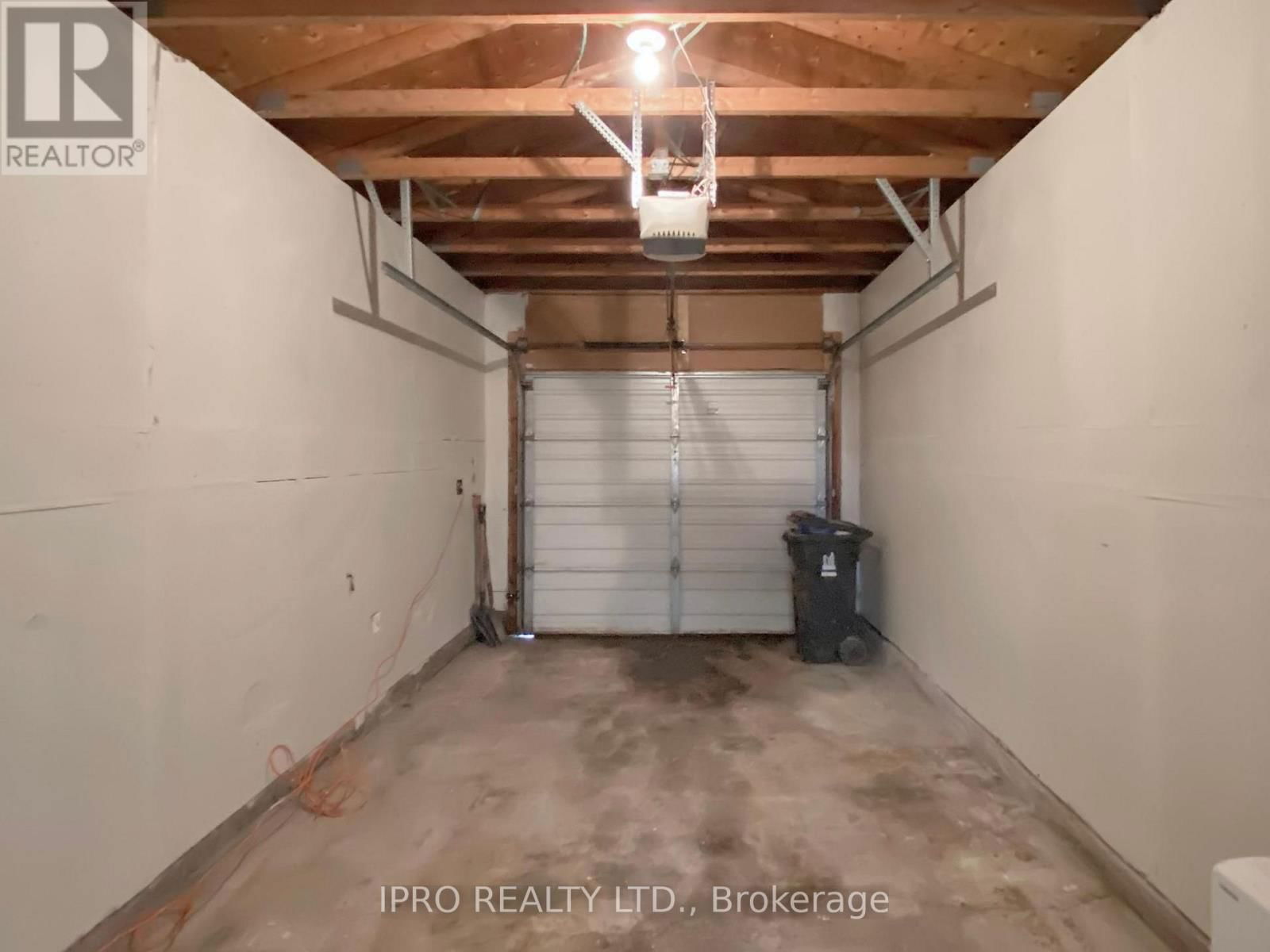 61 PLUM TREE WAY Image 26