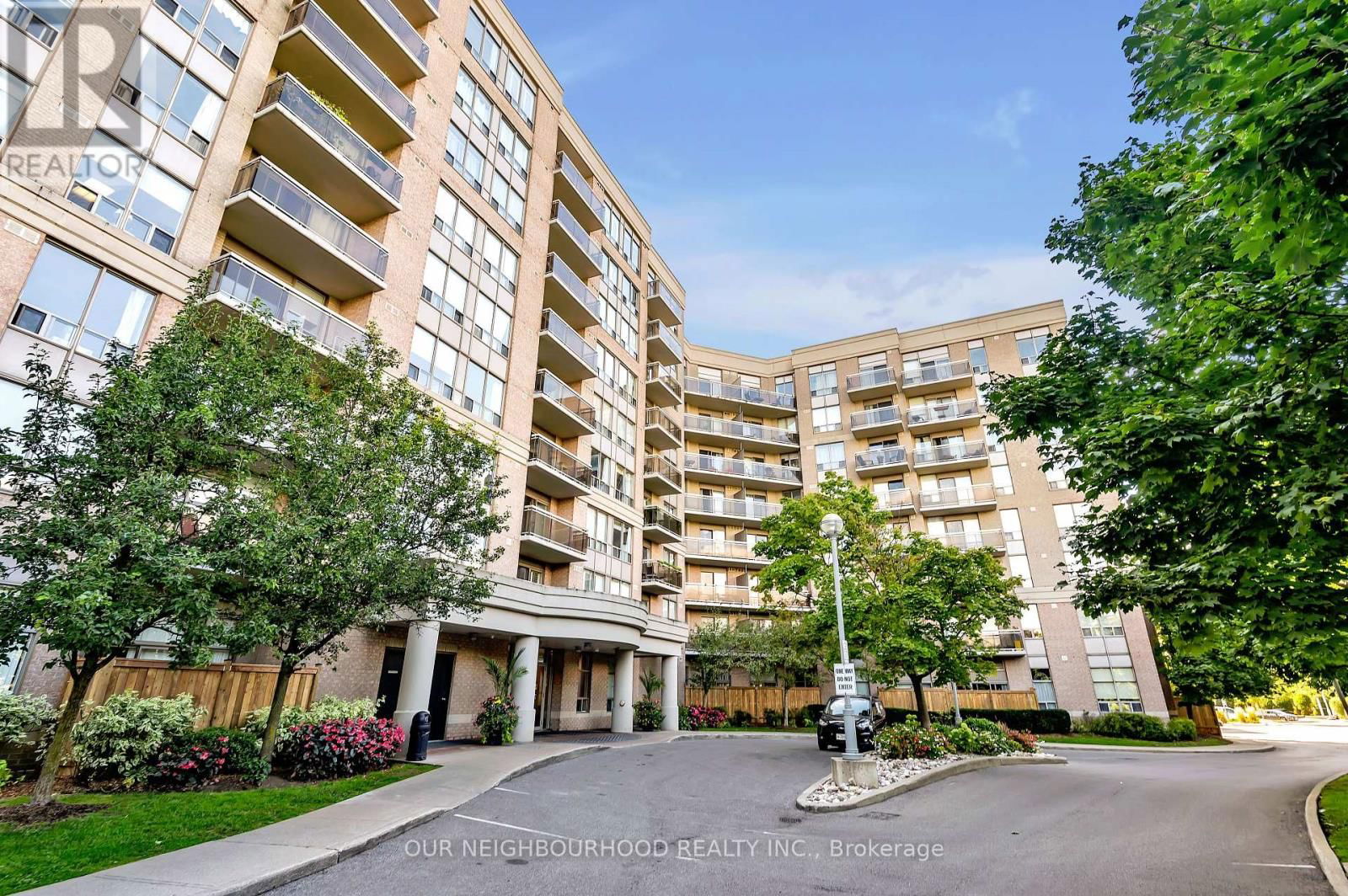 813 - 1720 EGLINTON AVENUE EAST Image 1
