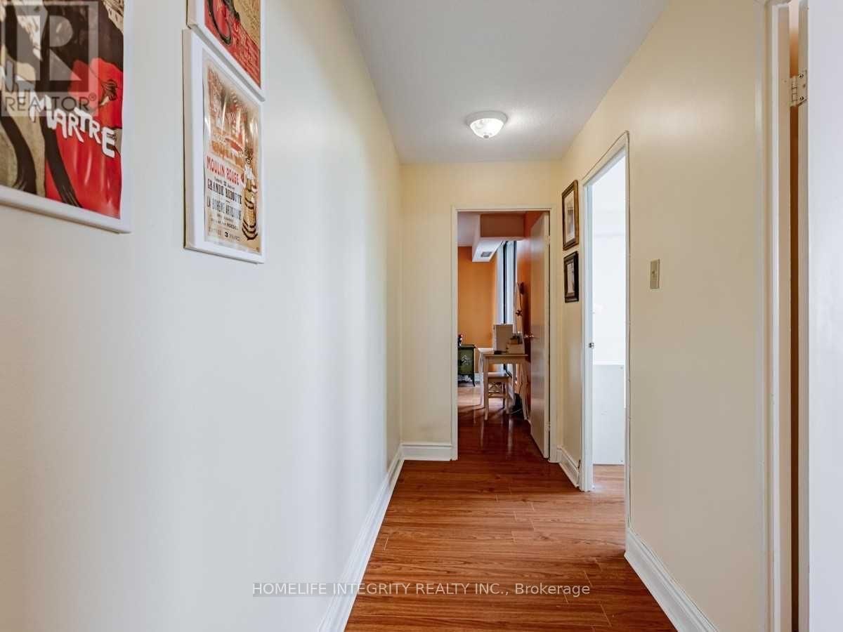 904 - 150 NEPTUNE DRIVE Image 5
