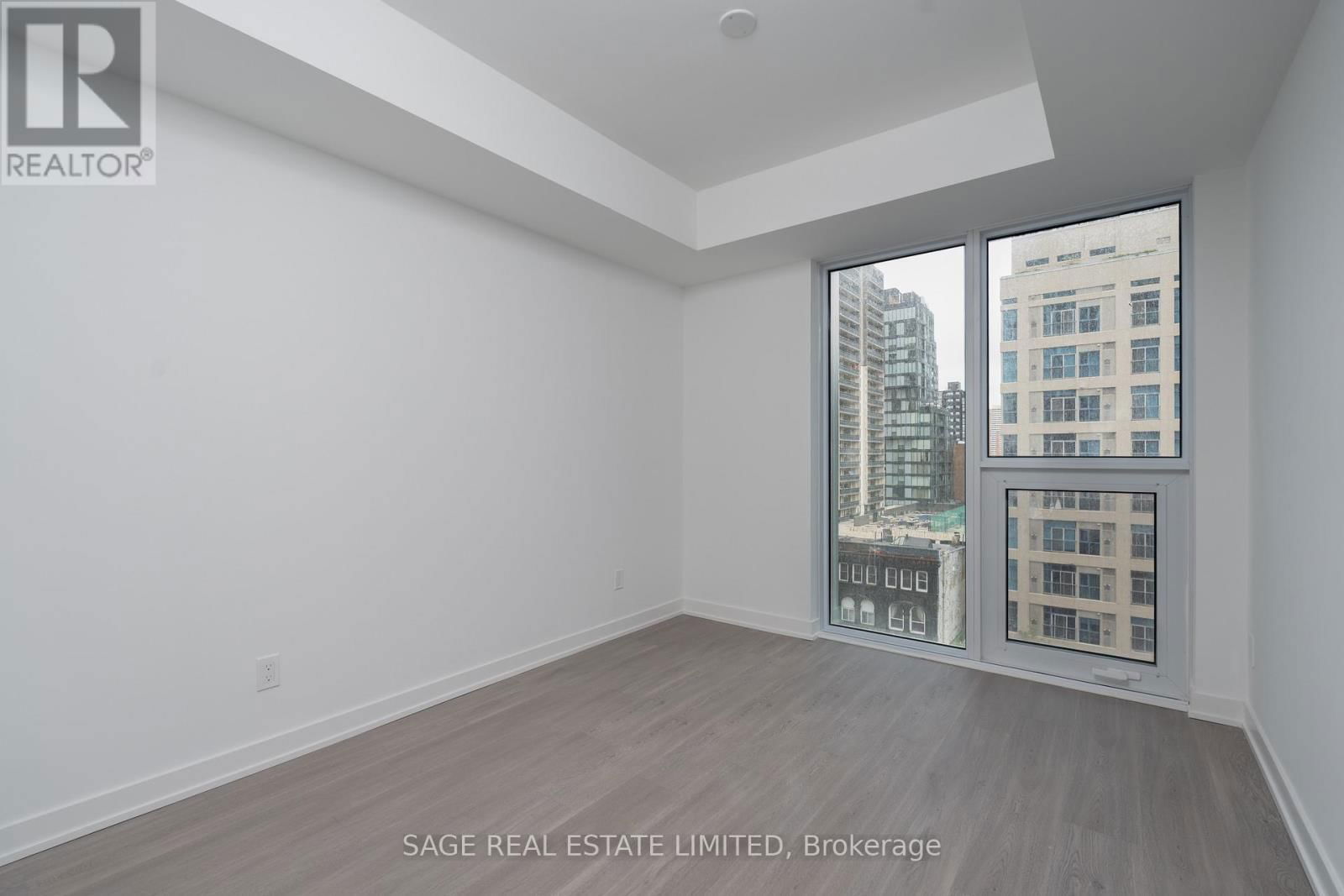 807 - 8 WELLESLEY STREET Image 10