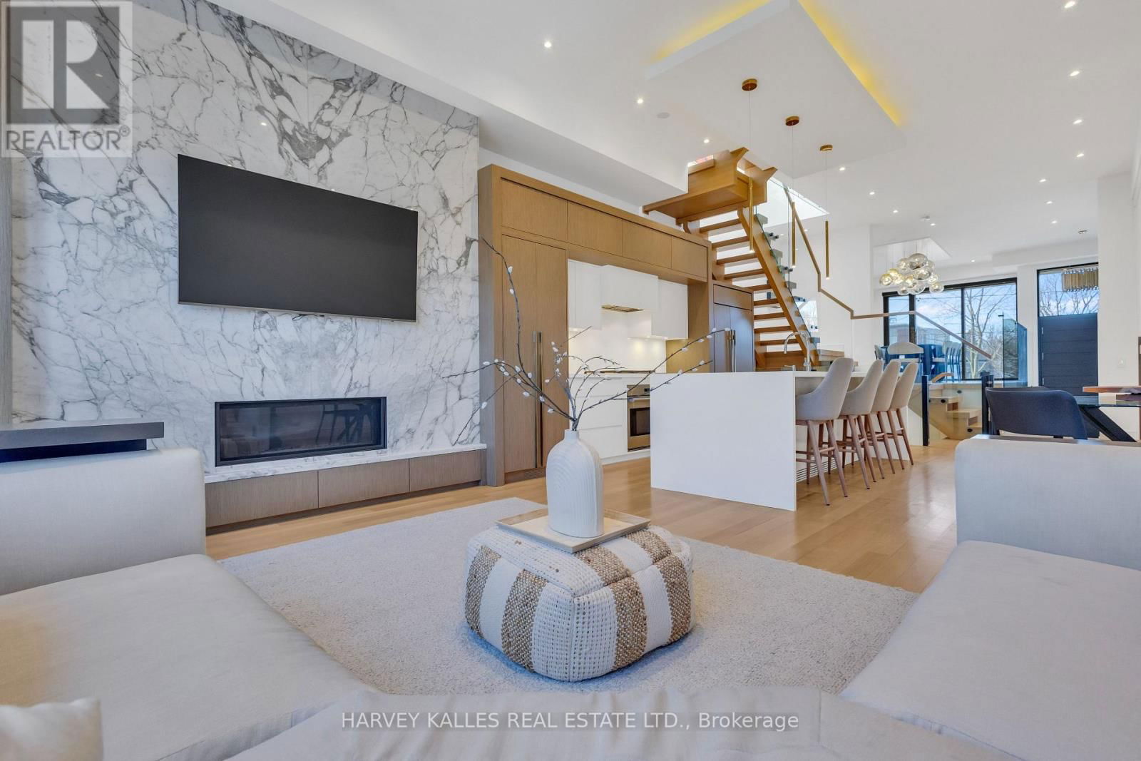 245 BROOKDALE AVENUE Image 17