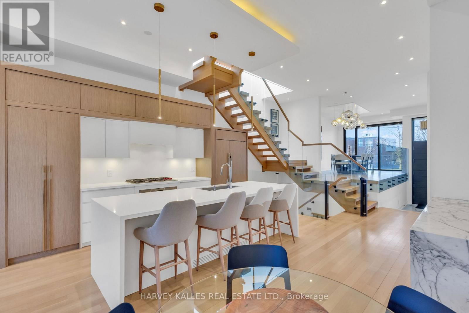 245 BROOKDALE AVENUE Image 18