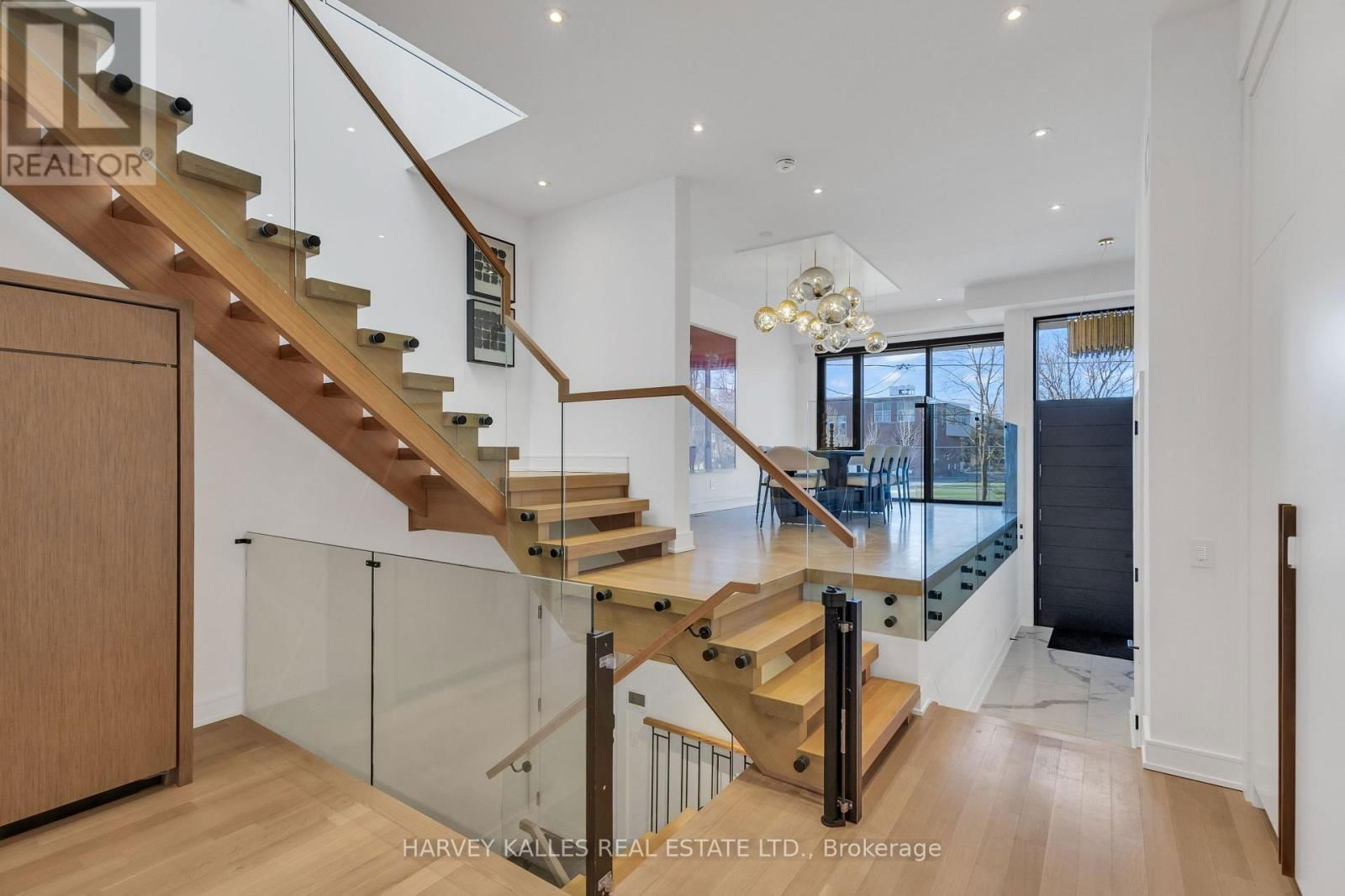 245 BROOKDALE AVENUE Image 19