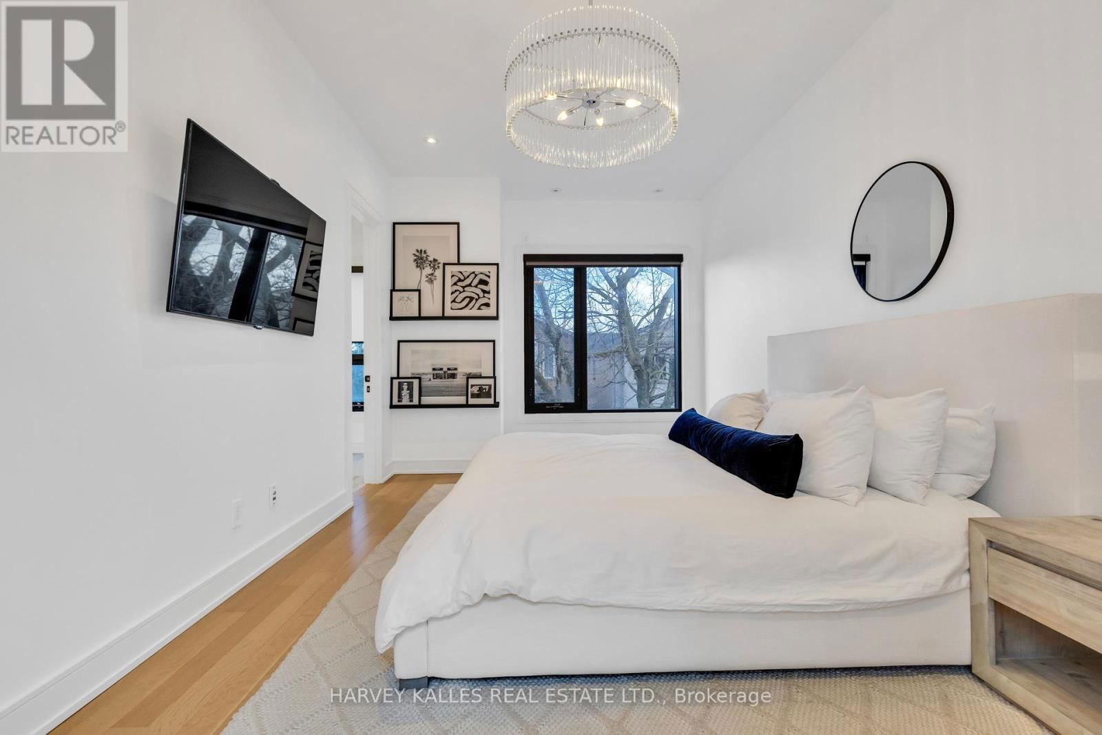 245 BROOKDALE AVENUE Image 26