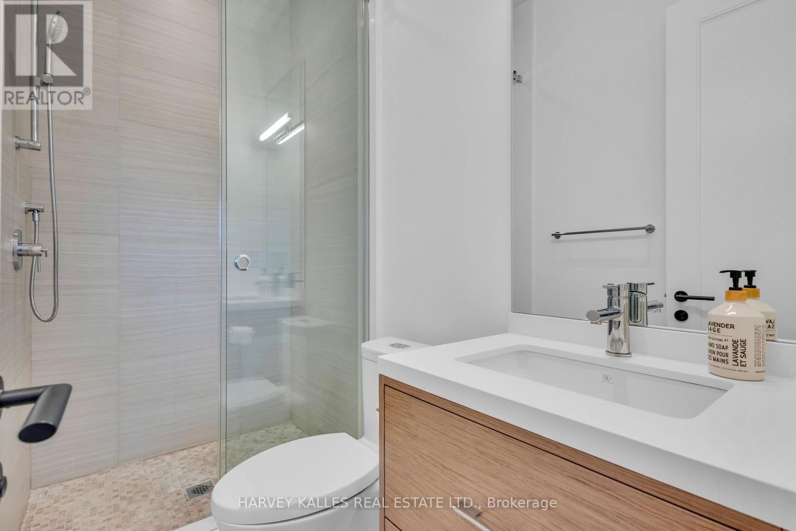 245 BROOKDALE AVENUE Image 37