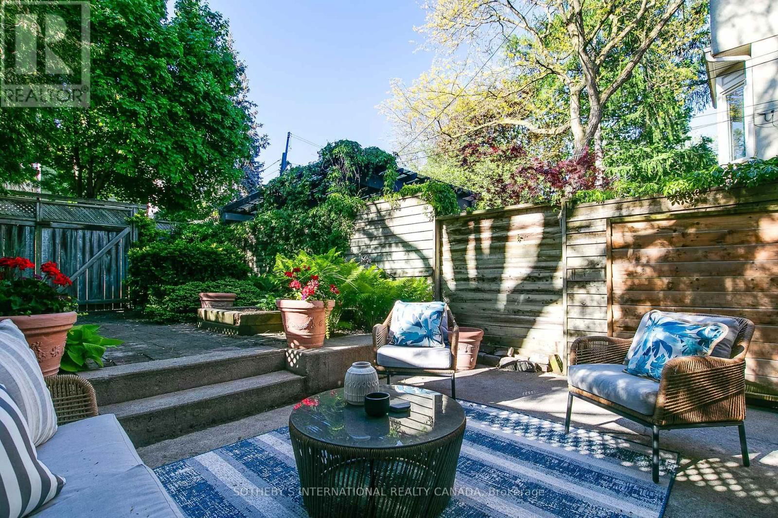 48 SALISBURY AVENUE Image 26