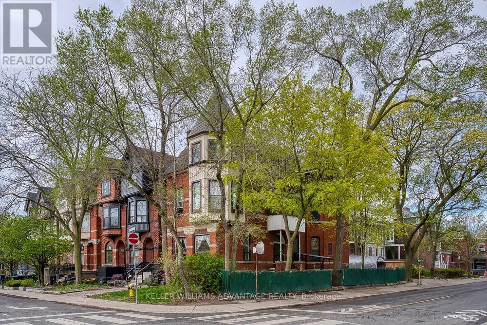 43 DEWSON STREET Image 1