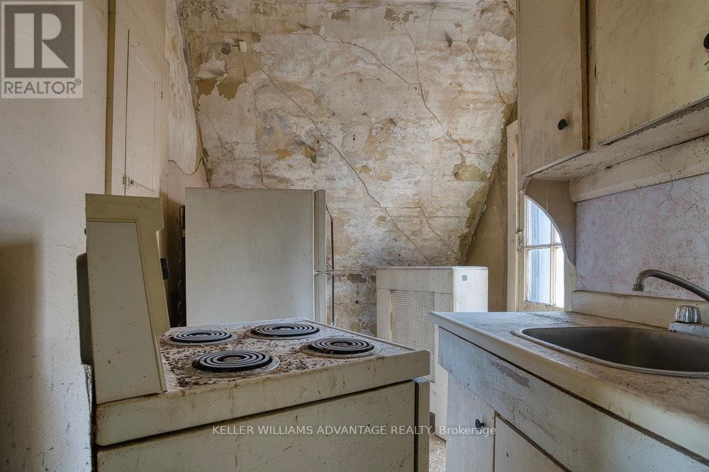 43 DEWSON STREET Image 13