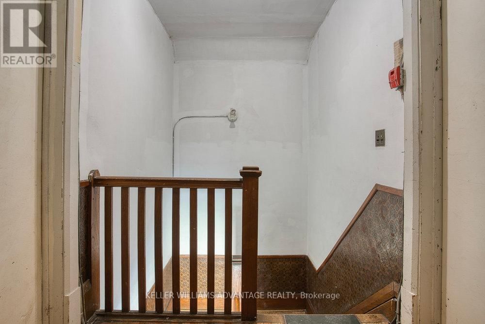 43 DEWSON STREET Image 23