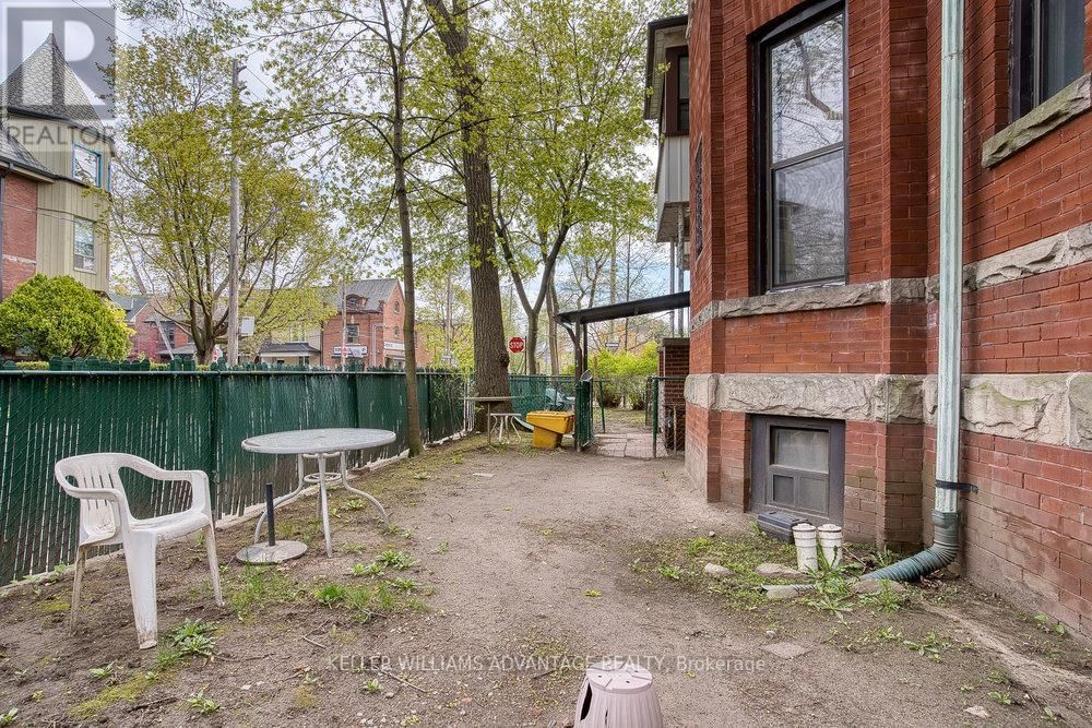 43 DEWSON STREET Image 40