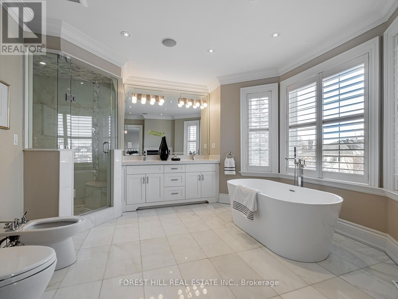 62 ATHABASKA AVENUE Image 26